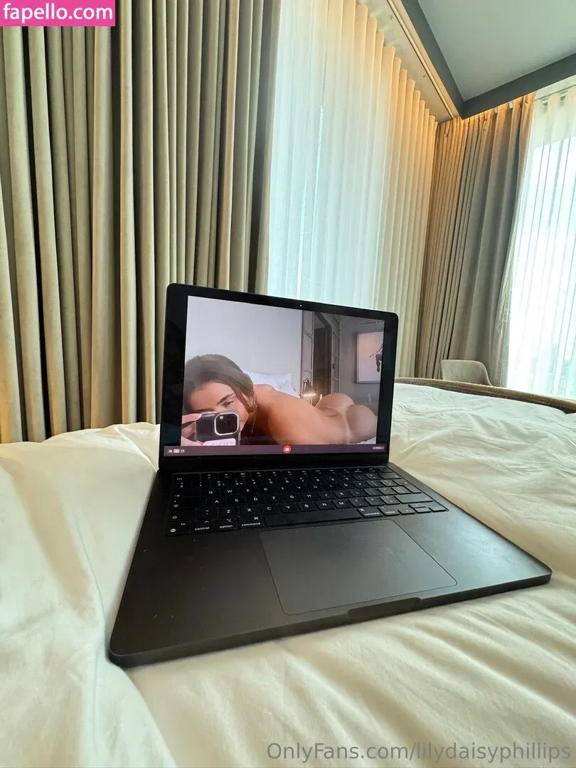 lillian.phillips Onlyfans Photo Gallery 