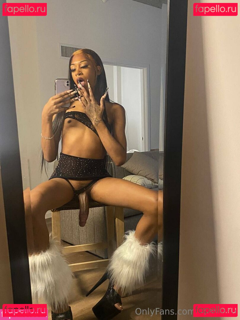 soaysian Nude Onlyfans Photo 11