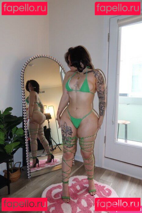 Poundcakenat Nude Onlyfans Photo 23