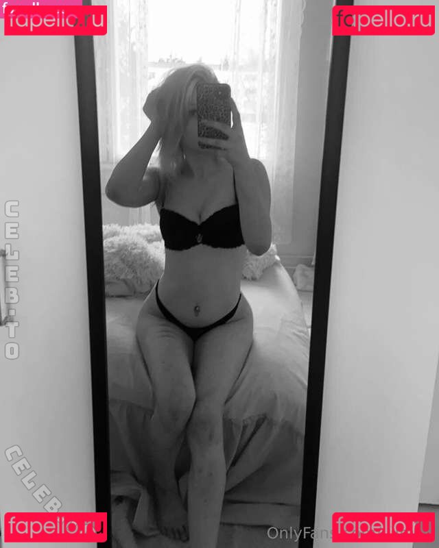 Vilmulii Nude Onlyfans Photo 18