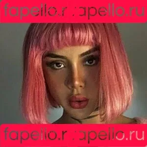 DElettraa Onlyfans Photo Gallery 