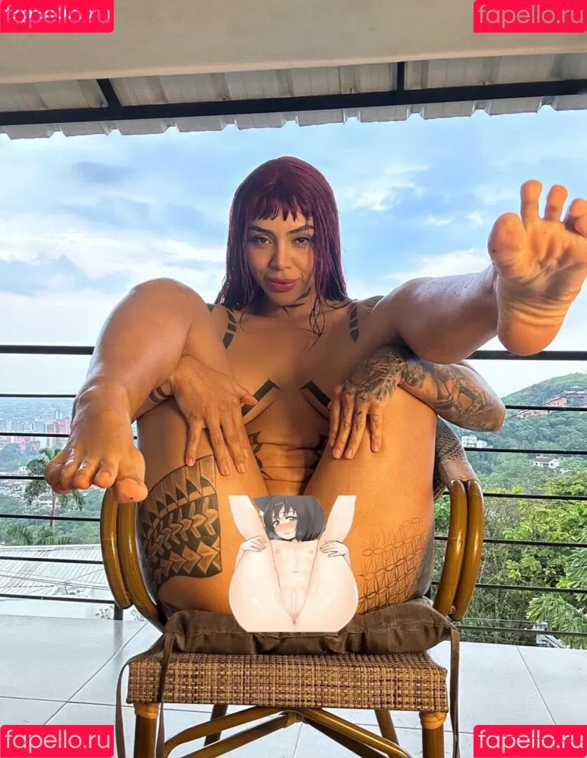 DElettraa Onlyfans Photo Gallery 