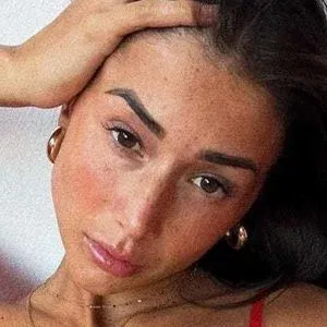 DElettraa Onlyfans Photo Gallery 