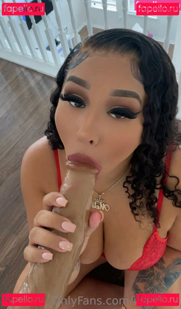 itssmelii Nude Onlyfans Photo 15