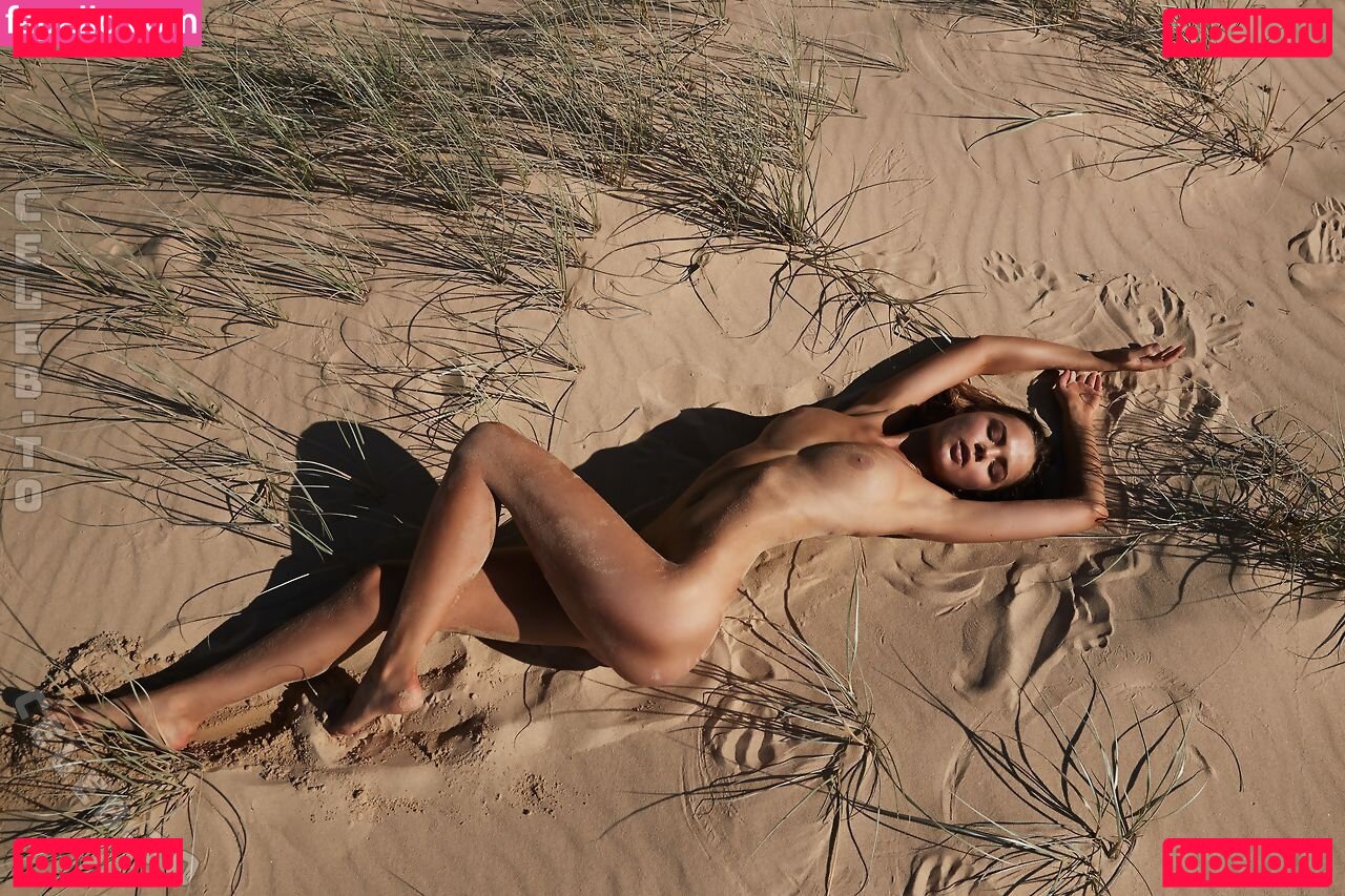 Jana Jung Nude Onlyfans Photo 32