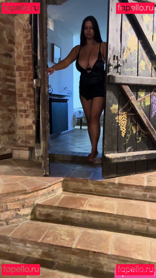 Sarettinablue Nude Onlyfans Photo 45