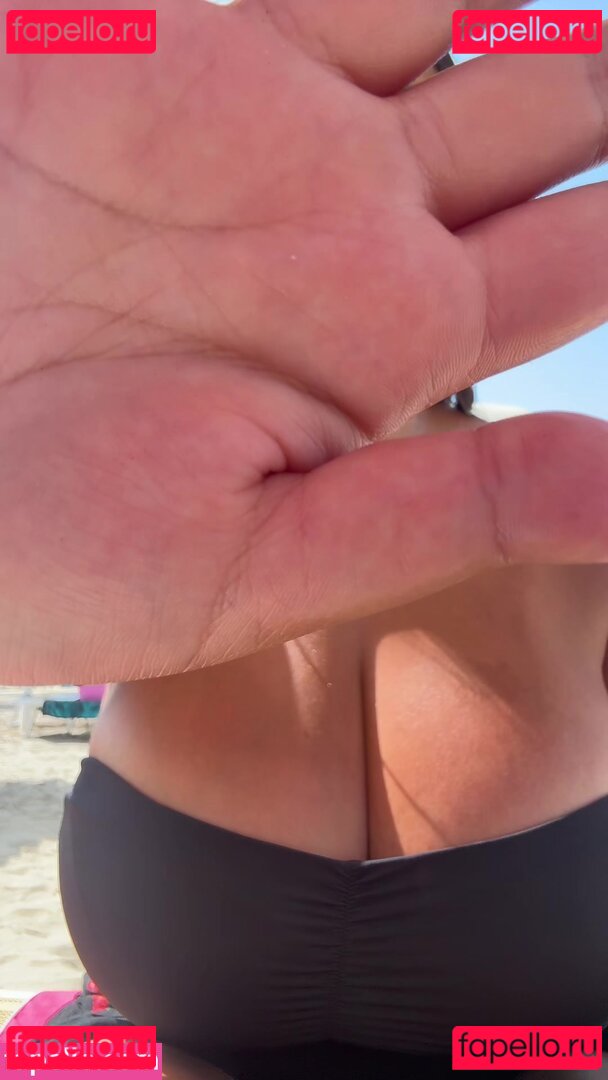 Sarettinablue Nude Onlyfans Photo 38