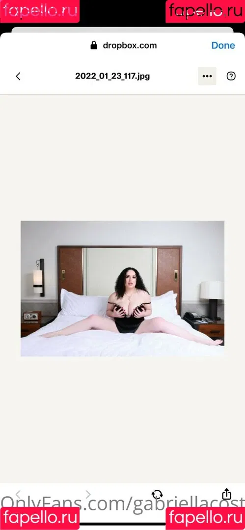 iamsantanaayo Onlyfans Photo Gallery 