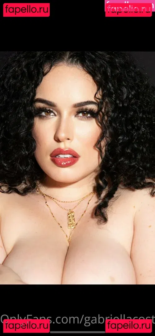 iamsantanaayo Onlyfans Photo Gallery 