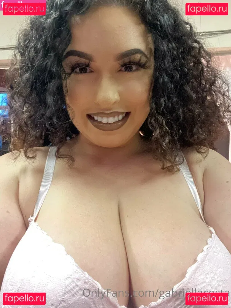 iamsantanaayo Onlyfans Photo Gallery 