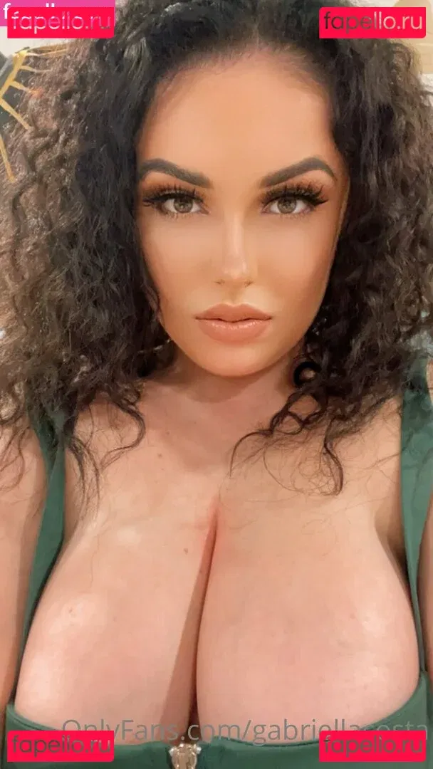 iamsantanaayo Onlyfans Photo Gallery 