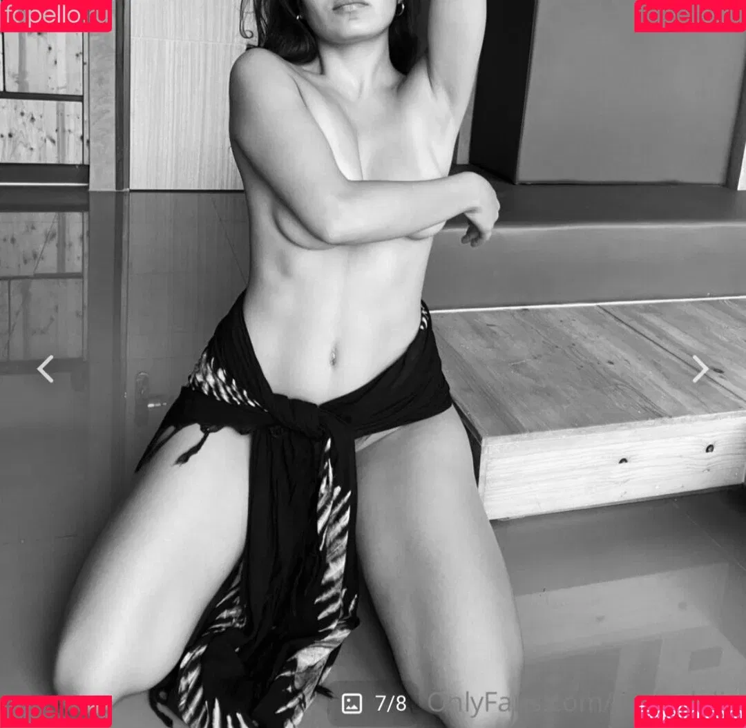 Rarity Blaze Onlyfans Photo Gallery 