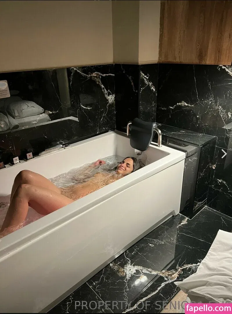 Rarity Blaze Onlyfans Photo Gallery 