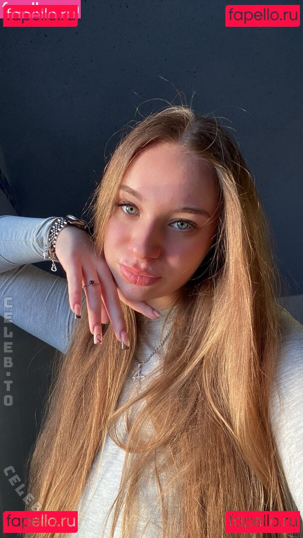 Vanexmoto Nude Onlyfans Photo 14