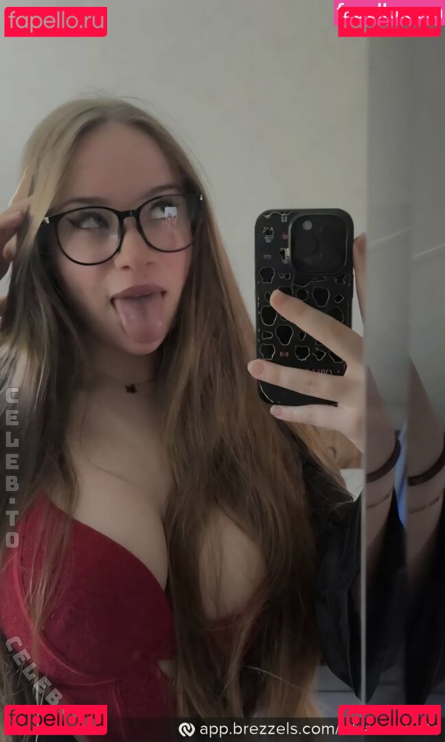 Vanexmoto Nude Onlyfans Photo 13