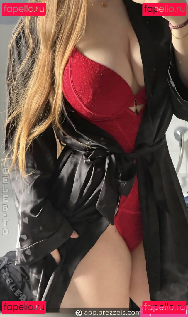 Vanexmoto Nude Onlyfans Photo 9