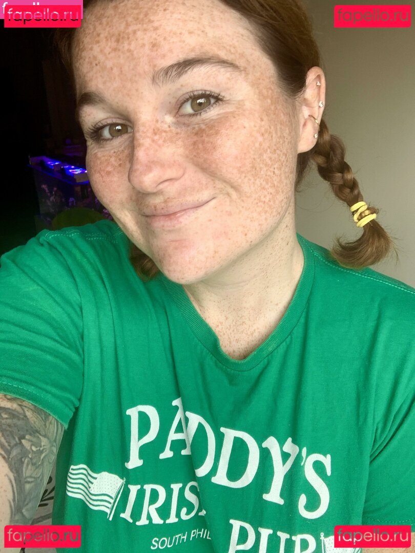 Freckled Baby Nude Onlyfans Photo 39