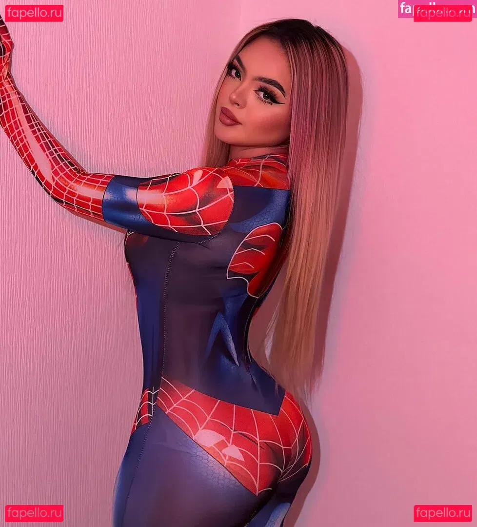 Camila Sanchez Onlyfans Photo Gallery 