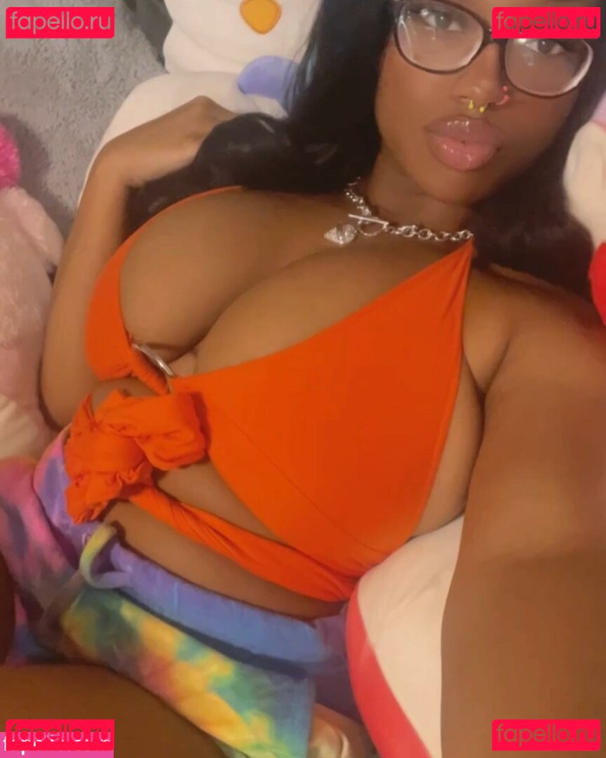 kcurieuse Nude Onlyfans Photo 51