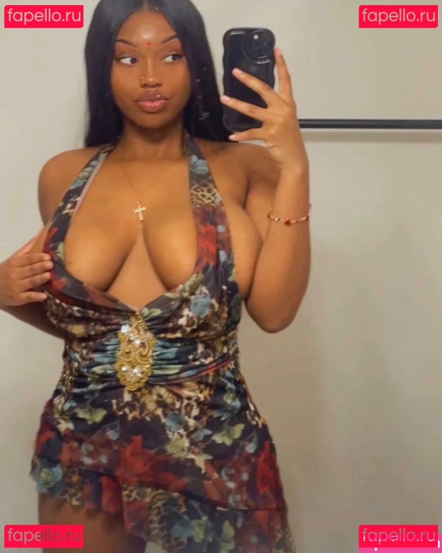 kcurieuse Nude Onlyfans Photo 49