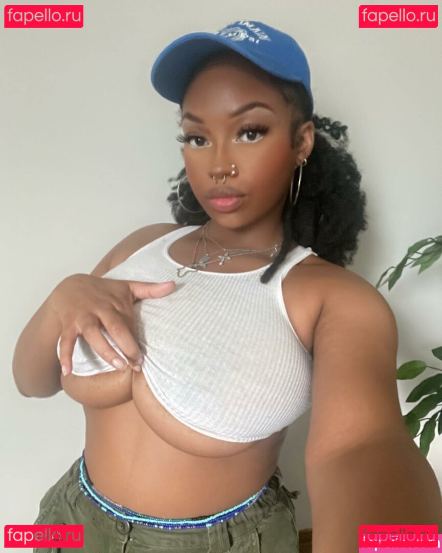 kcurieuse Nude Onlyfans Photo 37