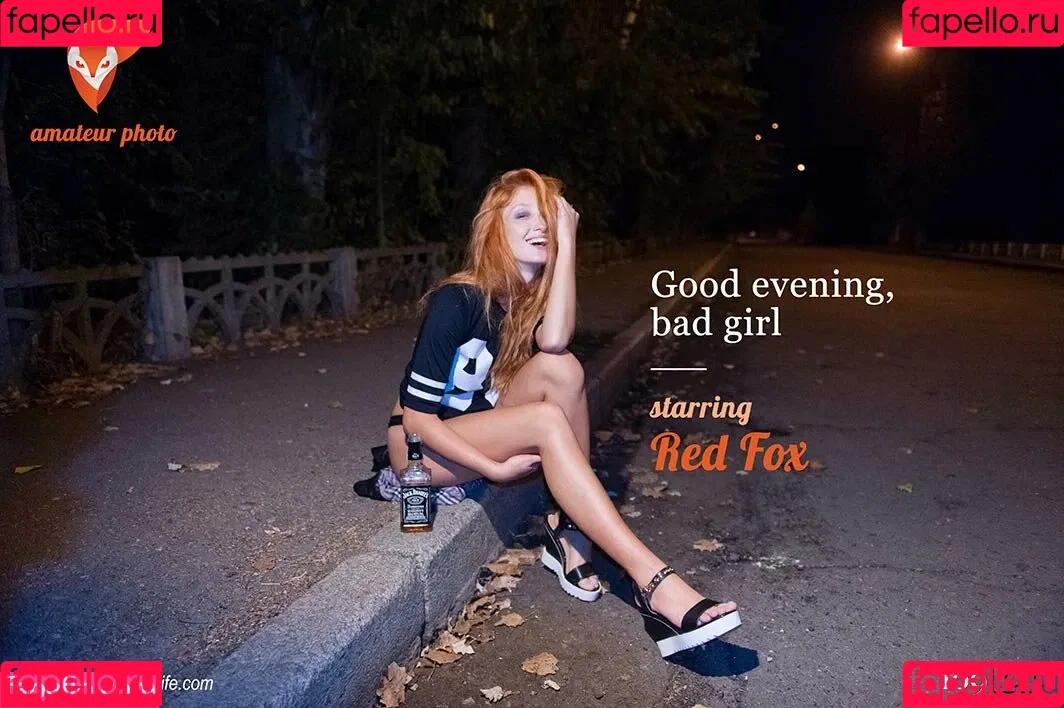 Red Fox Onlyfans Photo Gallery 