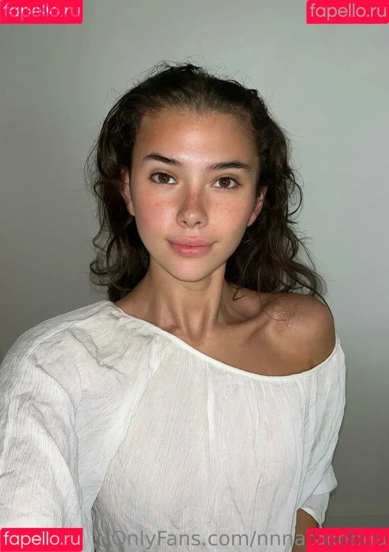 stepdaughter18 Onlyfans Photo Gallery 