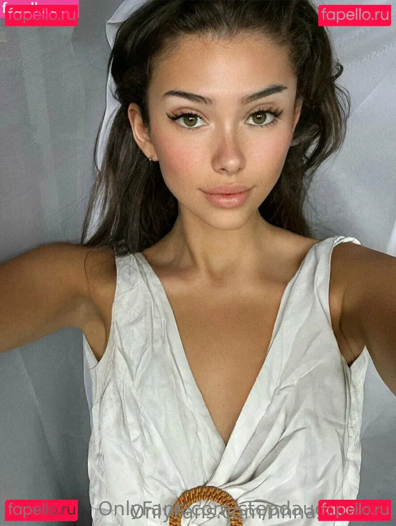 stepdaughter18 Onlyfans Photo Gallery 