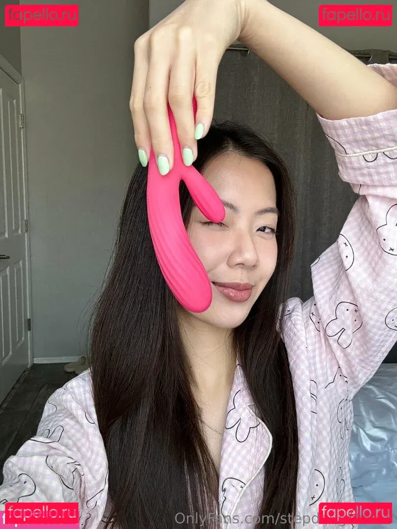 stepdaughter18 Onlyfans Photo Gallery 