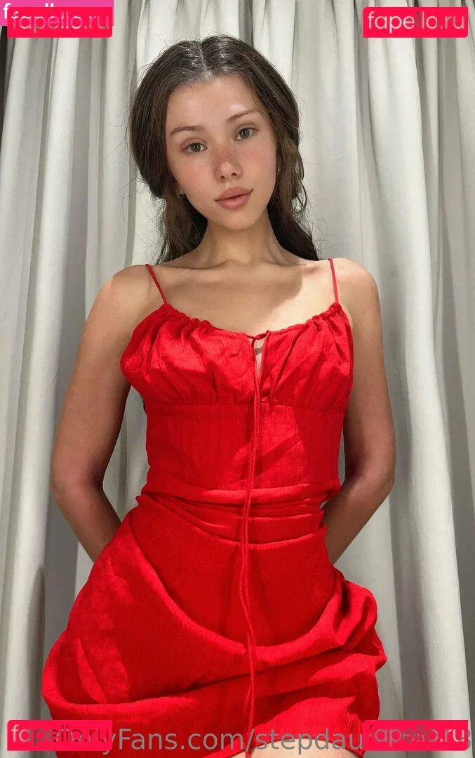 stepdaughter18 Onlyfans Photo Gallery 