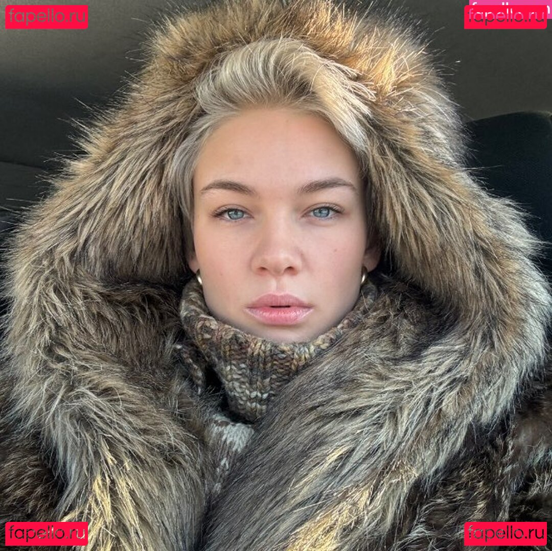 Vasilissafox Nude Onlyfans Photo 17