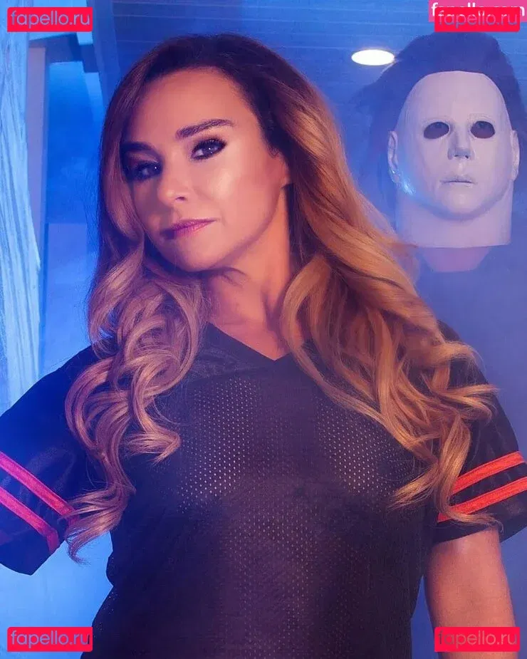 Danielle Harris Onlyfans Photo Gallery 