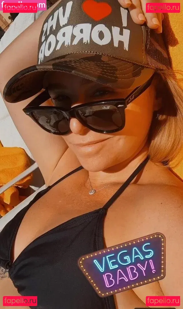 Danielle Harris Onlyfans Photo Gallery 