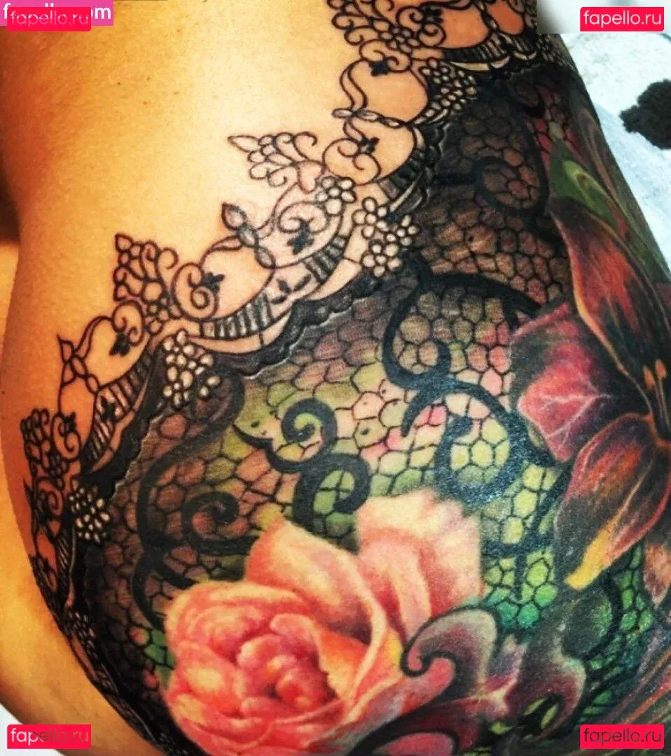 Danielle Harris Onlyfans Photo Gallery 