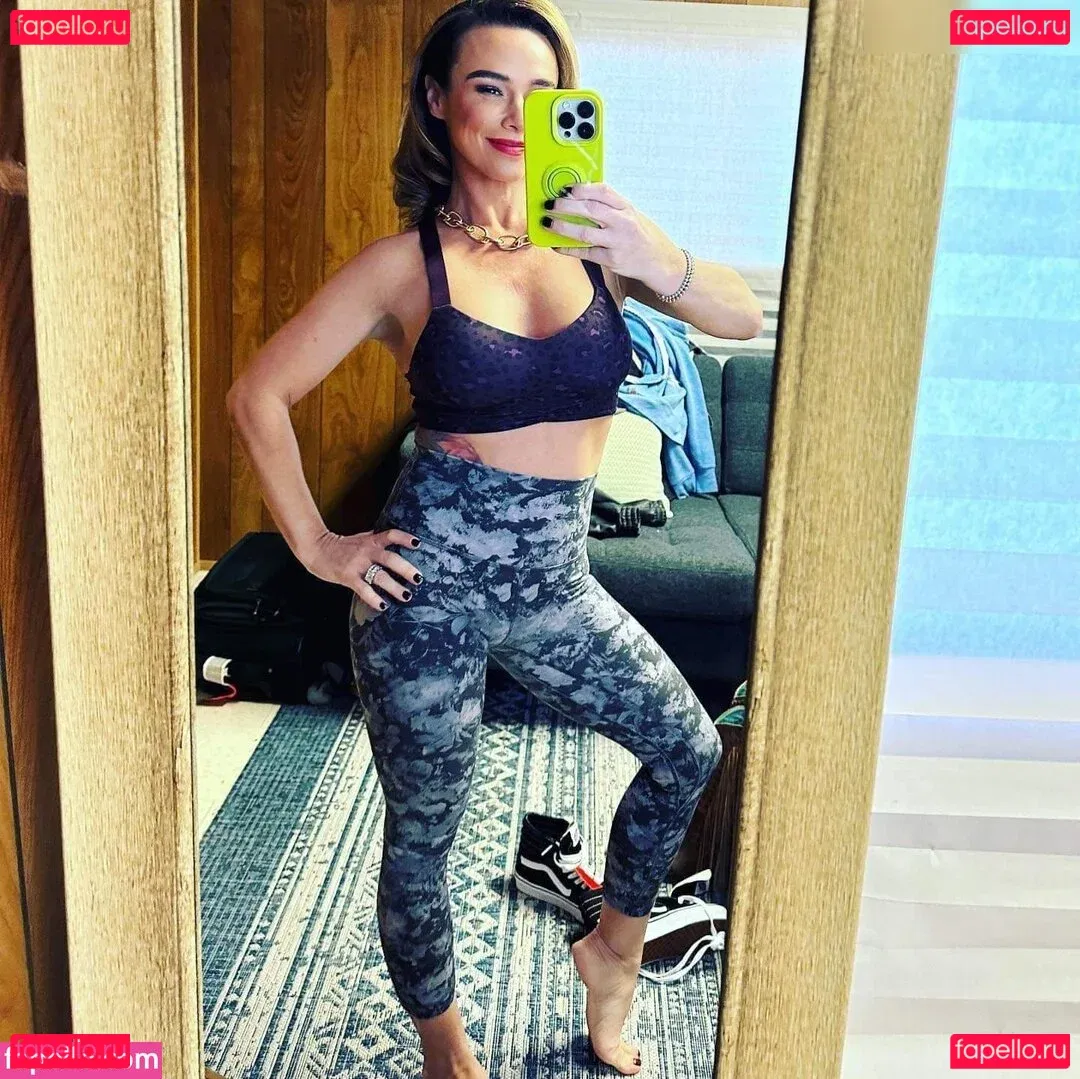 Danielle Harris Onlyfans Photo Gallery 