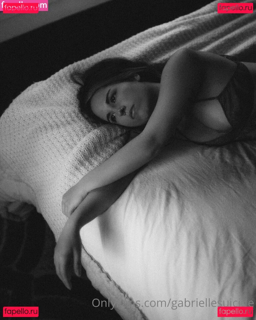 gabriellesuicide Onlyfans Photo Gallery 