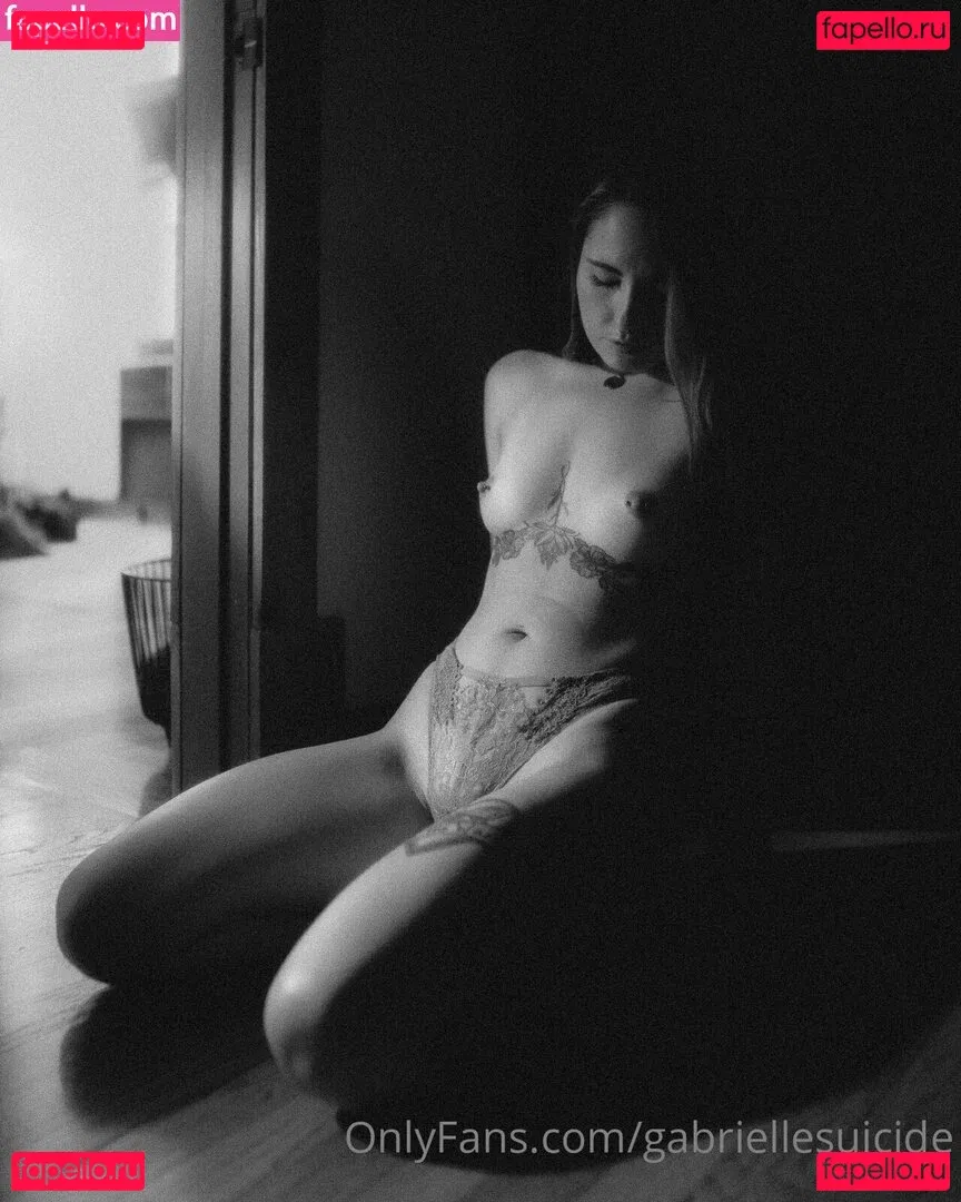 gabriellesuicide Onlyfans Photo Gallery 