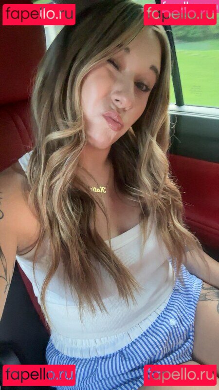 Noellemarie1313 Nude Onlyfans Photo 3