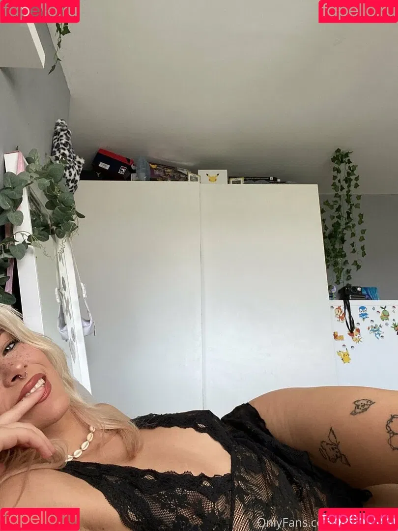 xsinnerszx Onlyfans Photo Gallery 