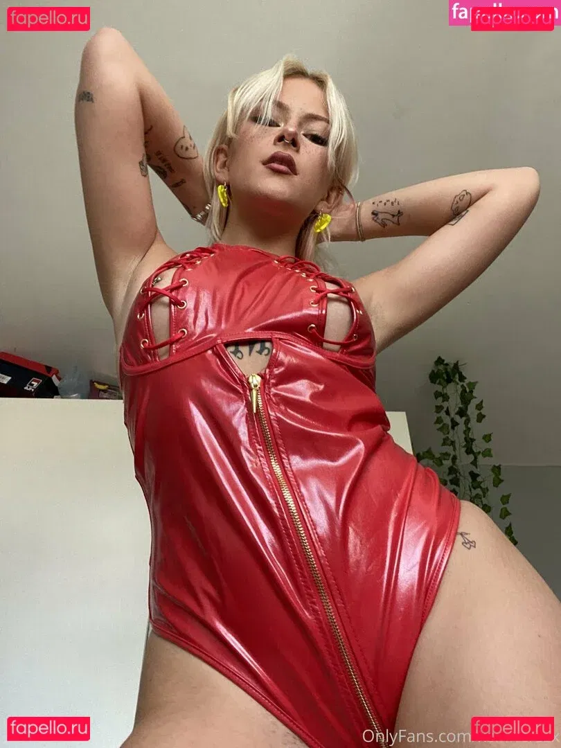 xsinnerszx Onlyfans Photo Gallery 