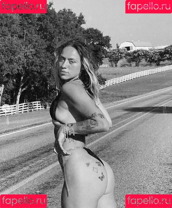 yourfavhaley Onlyfans Photo Gallery 