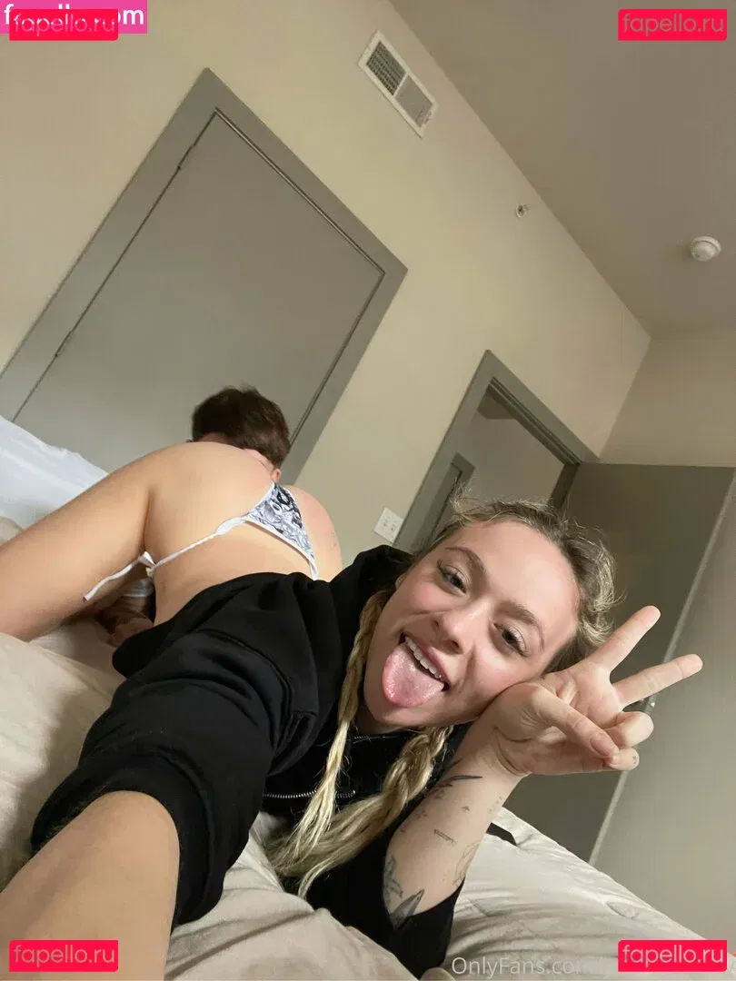 yourfavhaley Onlyfans Photo Gallery 