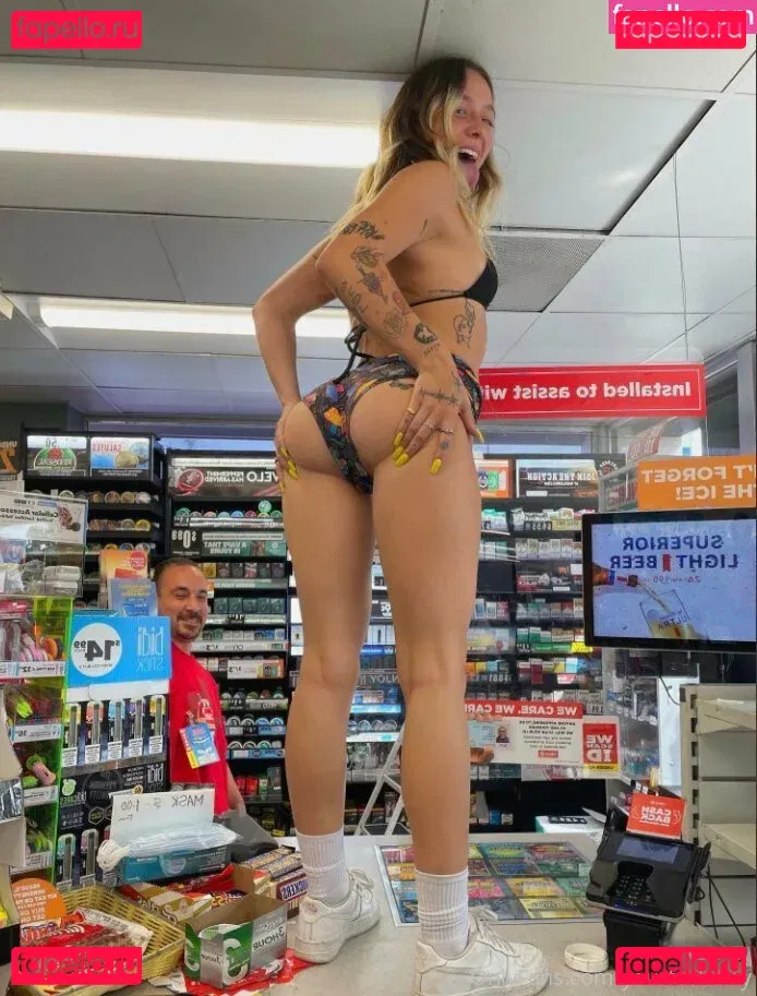 yourfavhaley Onlyfans Photo Gallery 