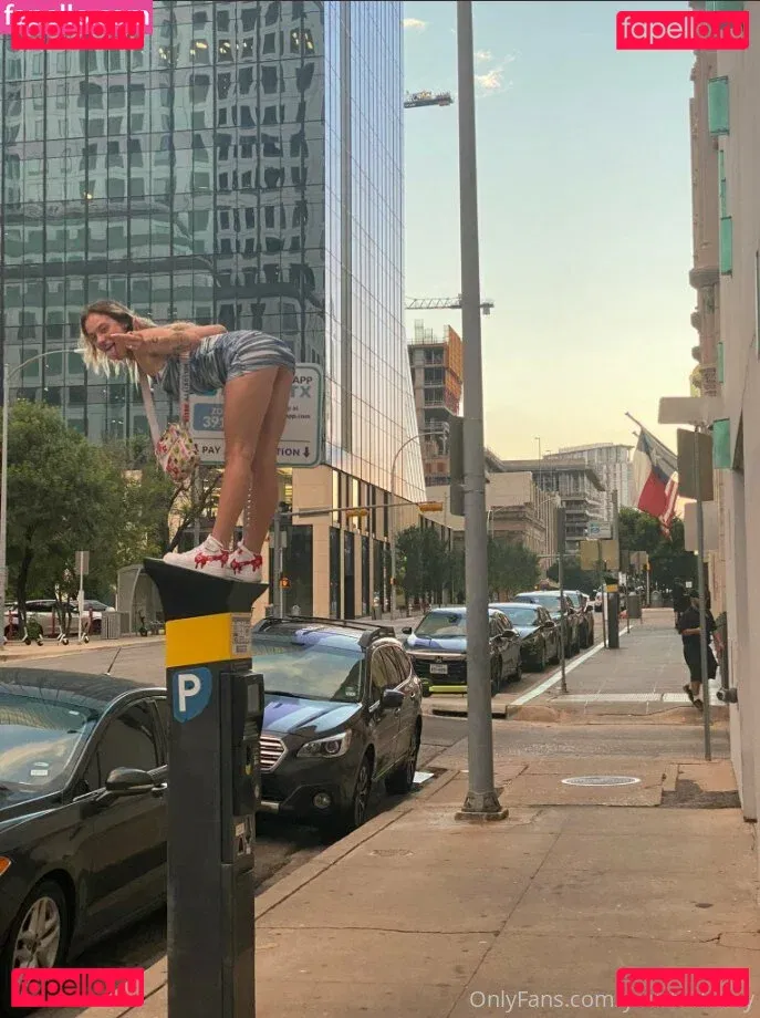 yourfavhaley Onlyfans Photo Gallery 