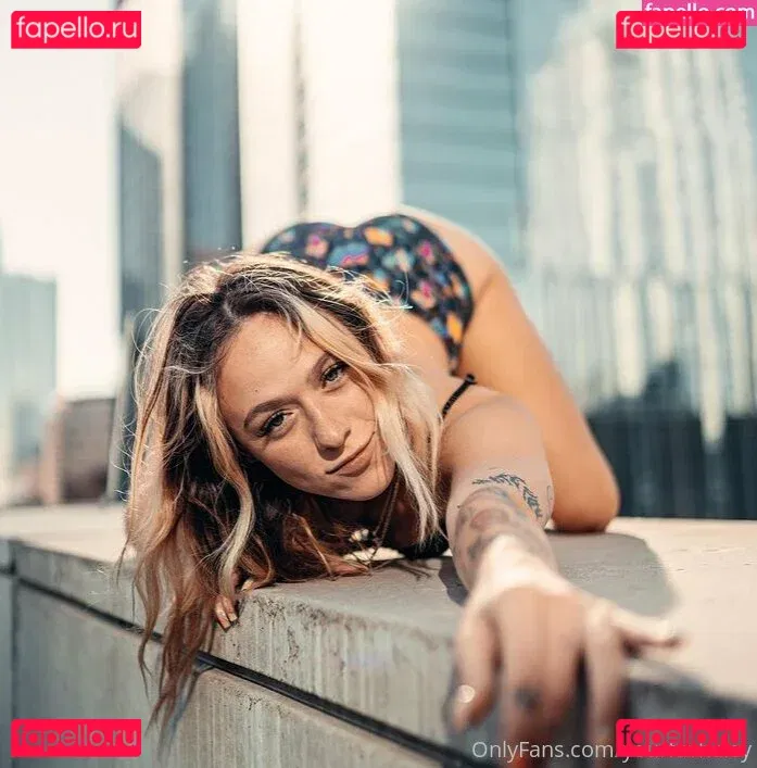 yourfavhaley Onlyfans Photo Gallery 