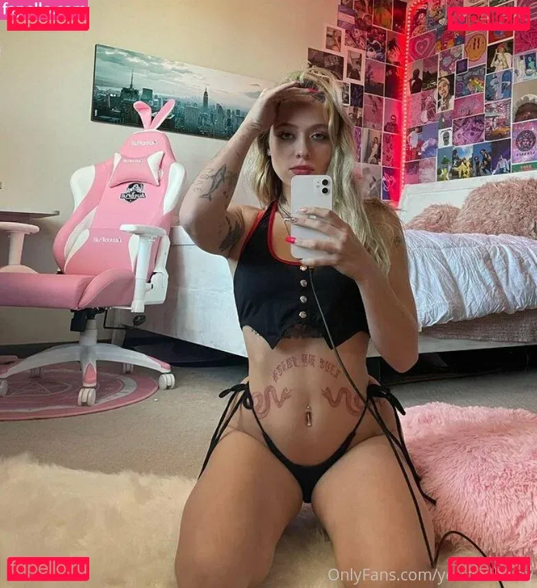 yourfavhaley Onlyfans Photo Gallery 