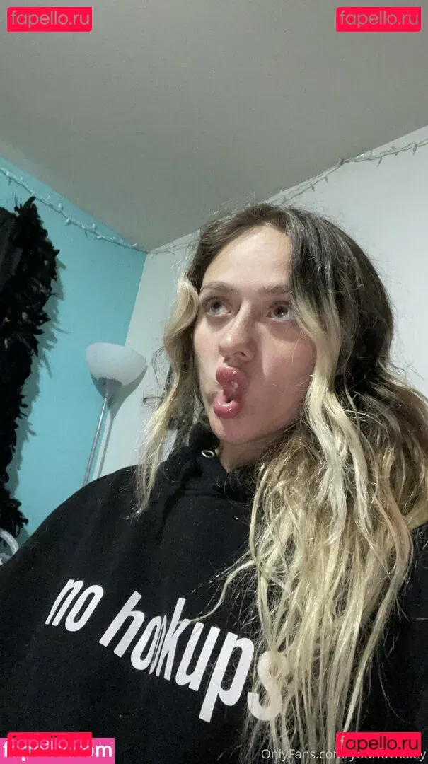 yourfavhaley Onlyfans Photo Gallery 
