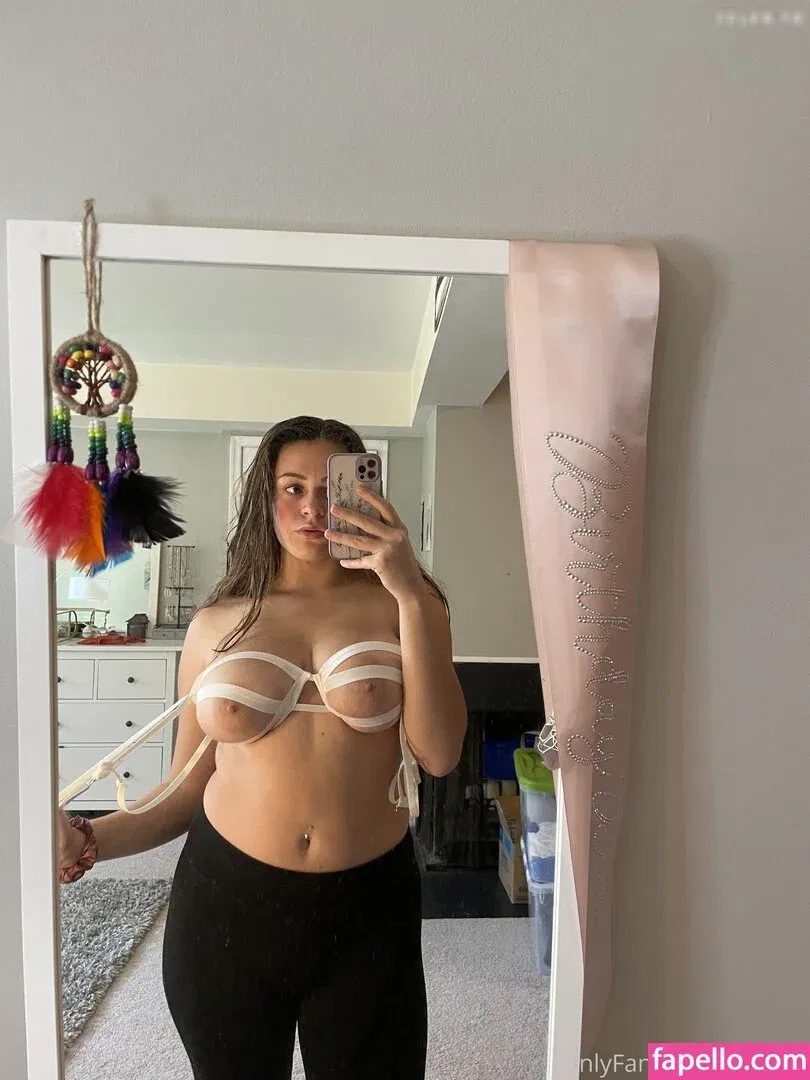 dddbri Onlyfans Photo Gallery 