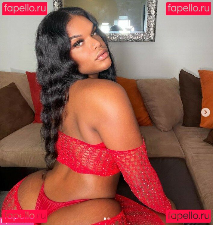 ThickSakura Nude Onlyfans Photo 12