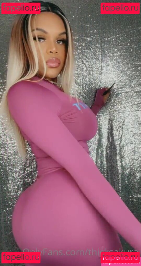 ThickSakura Nude Onlyfans Photo 6